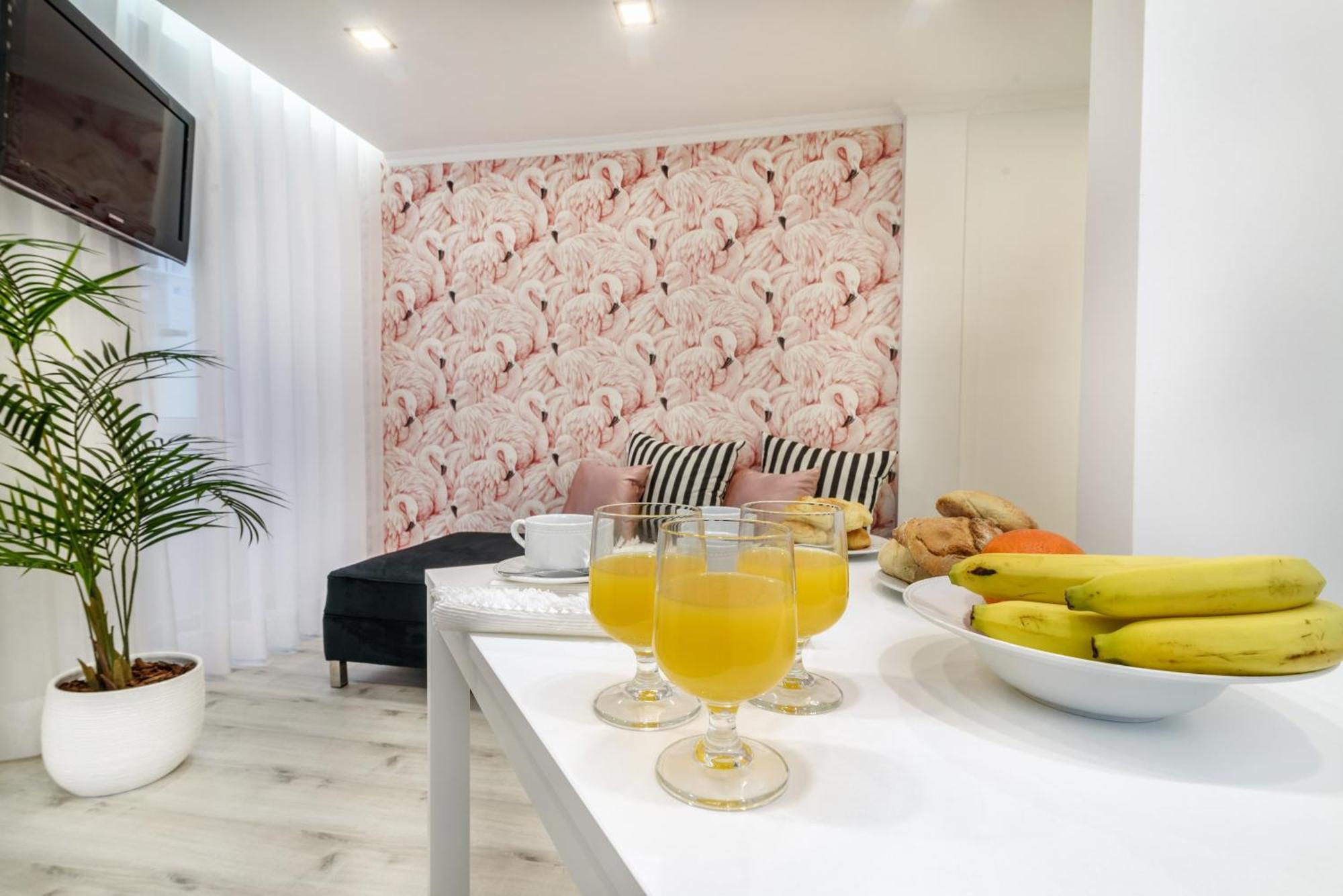 ליסבון Whome City Chic Escape: Your Stylish Haven In Downtown מראה חיצוני תמונה